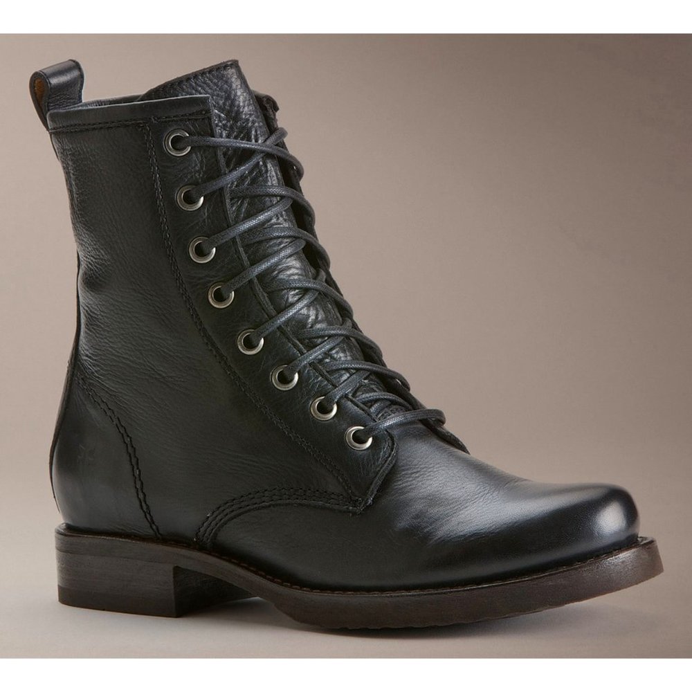 Frye Veronica Combat Boots in Black Italian Leather sz 10